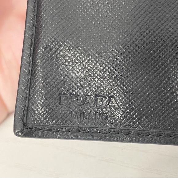 Prada black saffiano leather triangle logo trifold medium snap wallet - Picture 10 of 11